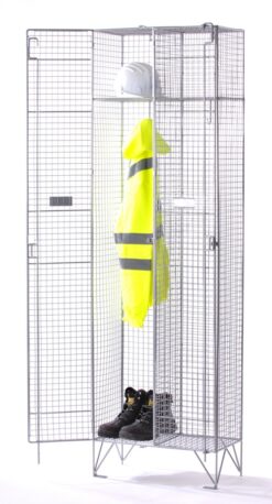 Single door mesh lockers - In bank of two
